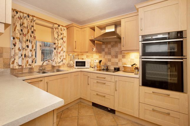 19, Western Drive, Starcross photo 2