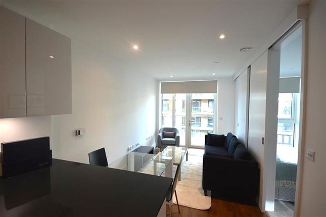 Flat for sale in Duncombe House, Royal Arsenal Riverside, Victory Parade, London