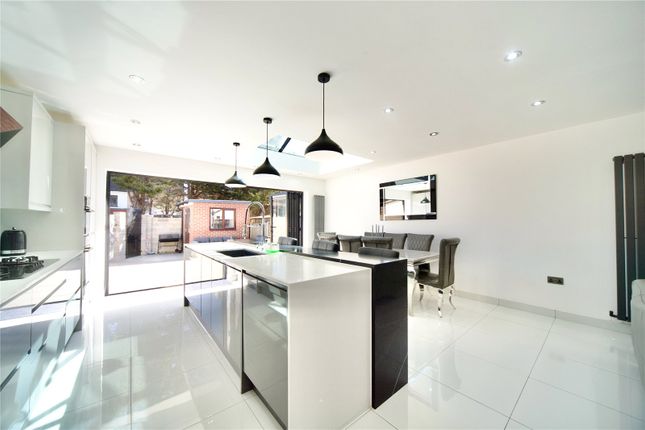 18, Bradfield Drive, Essex photo 3