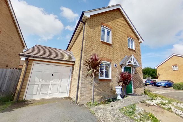Thumbnail Detached house for sale in Lodge Wood Drive, Orchard Heights, Ashford, Kent