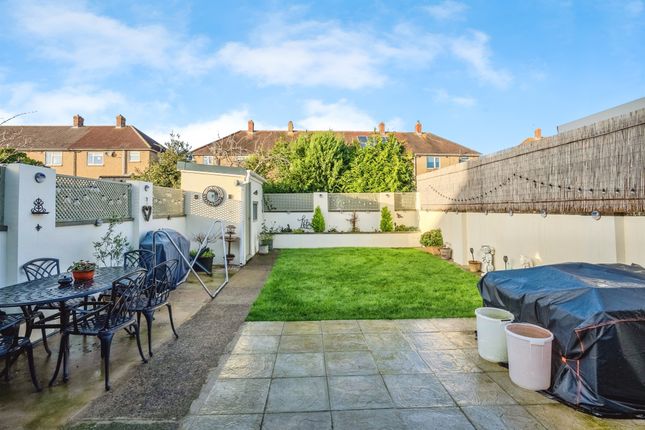 18, Mathern Road, Chepstow photo 2