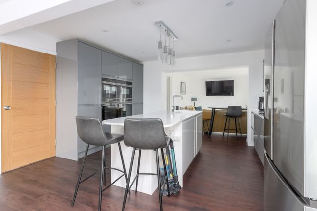2, Rosebery View, Dalgety Bay photo 4