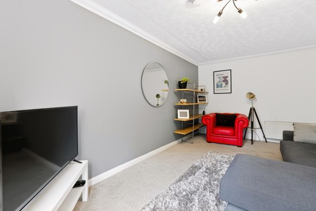 15 Brown Court, Dalratho Road, Grangemouth, Falkirk, Grangemouth photo 5