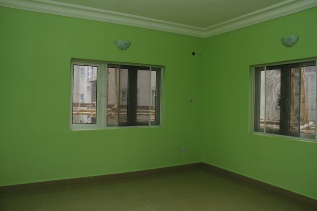 Duplex for sale in 06A, Airport Road, Abuja, Nigeria