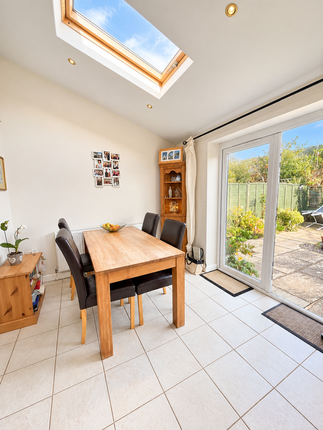 9, Lucks Way, Marden photo 4