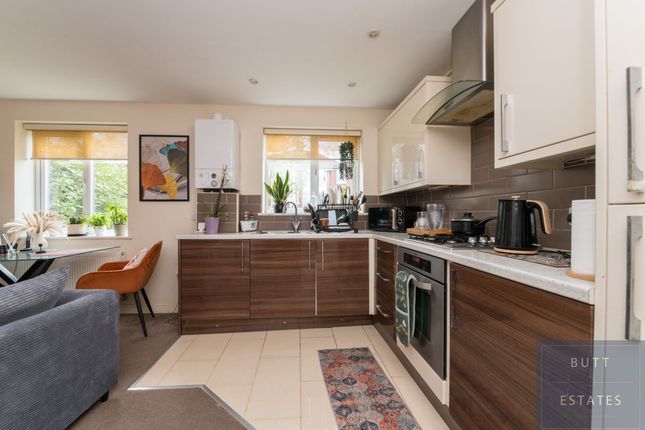 1 Priory View, Exeter photo 4