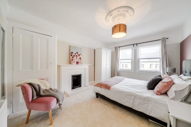 21A,, Glazbury Road, London photo 3