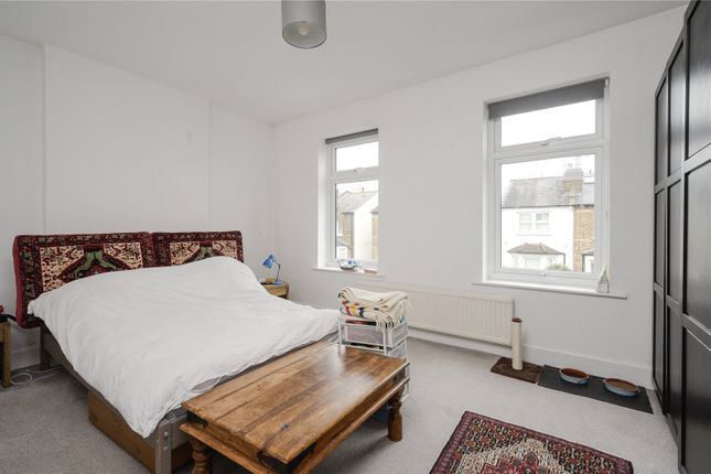 Detached house to rent in Willoughby Road, Kingston Upon Thames, UK