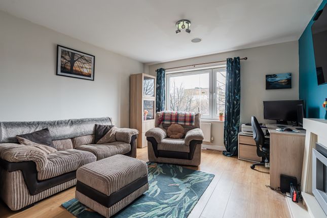 35/1, Waterfront Avenue, Edinburgh photo 2