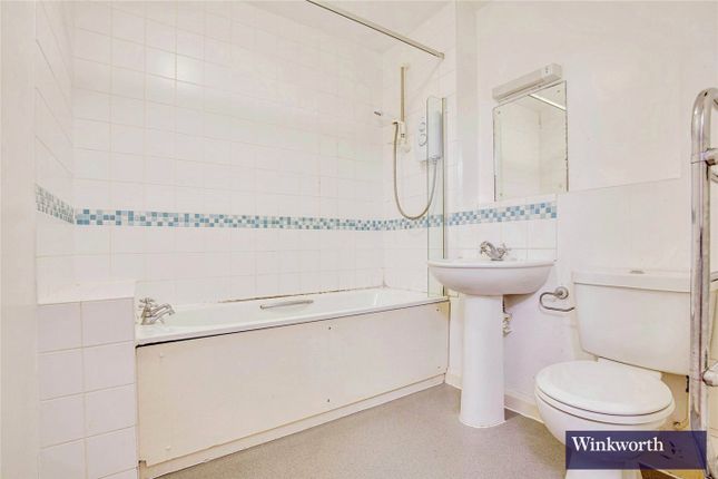 Flat for sale in Headstone Drive, Harrow, Middlesex