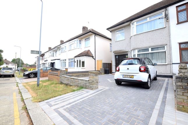 Thumbnail End terrace house to rent in Franklyn Gardens, Ilford