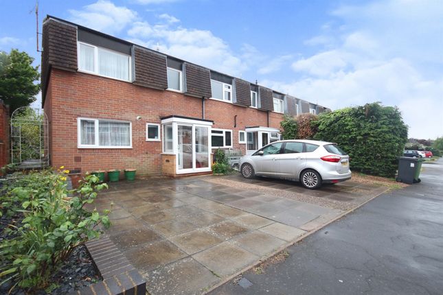 3 bed end terrace house for sale in Rawlinson Road, Leamington Spa CV32