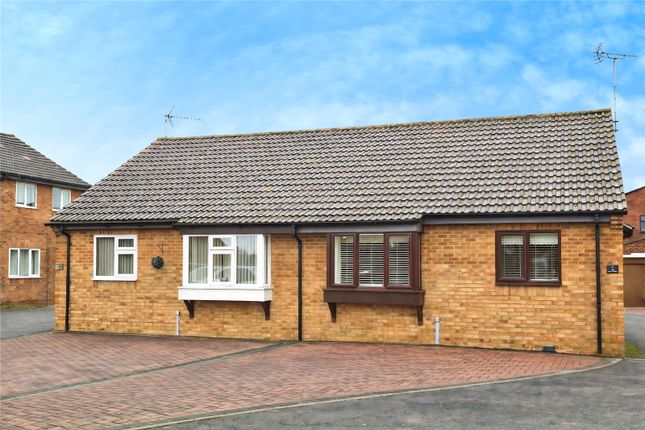 2-bed bungalow on 5, Ingram Place, Westbury, £250,000