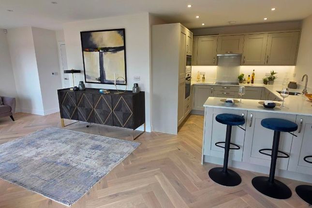 14 Wright Brothers Close, Sheerness photo 5