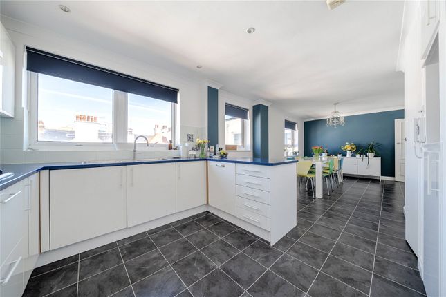Penthouse Flat 23,, Tavistock, Eastbourne photo 3