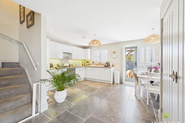 17, Penrhos Court, Whittington photo 3