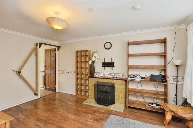 15, Withington, MILTON KEYNES photo 2