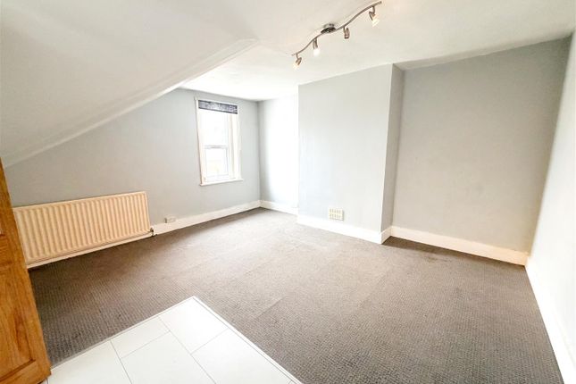 Flat 6, 37, Sedlescombe Road South, St Leonards-On-Sea photo 2