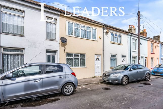 2-bed house on Cobden Street, Gosport, £1,075/mo