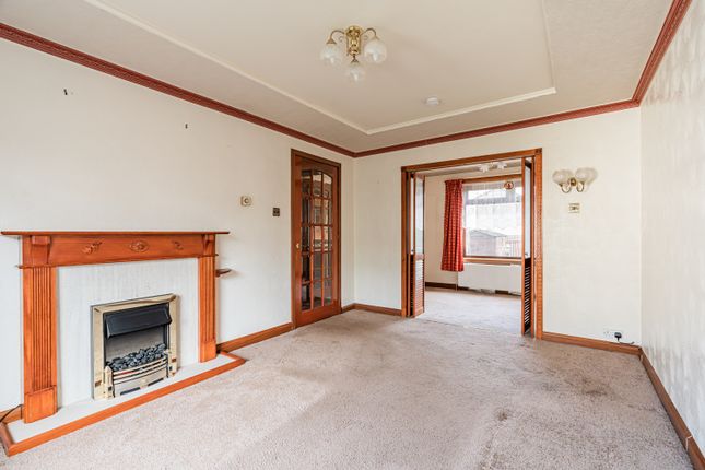 63, Ambrose Rise, Livingston photo 3