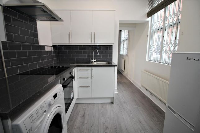 Thumbnail Flat to rent in Evington Road, Off London Road, Leicester