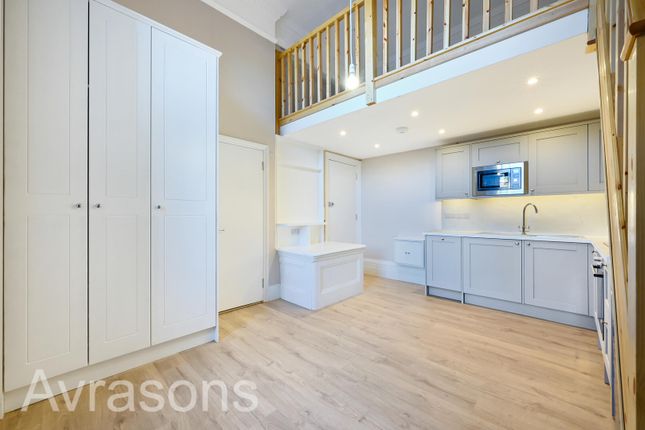98 Lexham Gardens, London photo 4