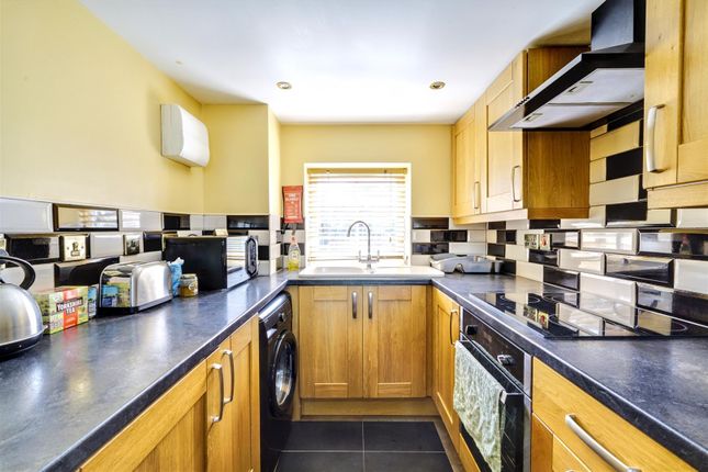 Front Cott Kitchen.Jpeg