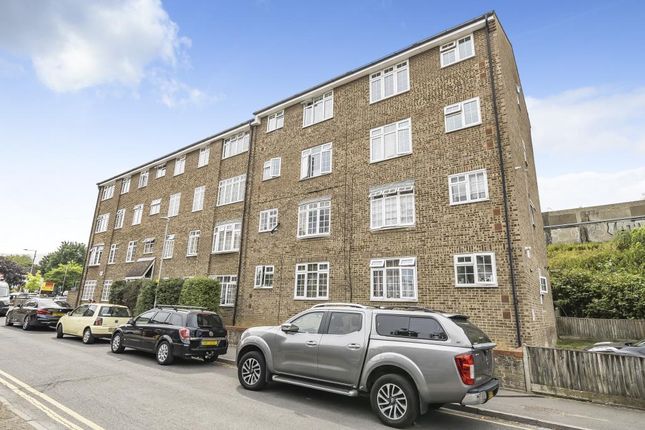 Thumbnail Flat for sale in Sopwith Avenue, Chessington