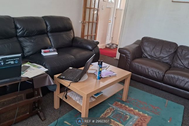 Woodhouse Grove, Fartown, Huddersfield photo 5