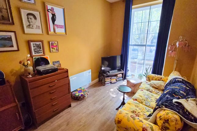 Flat 3 26-28, Princess Road West, Leicester photo 2