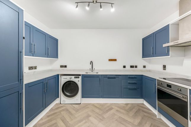 Ground Floor Flat, 127, Fordwych Road, London photo 4
