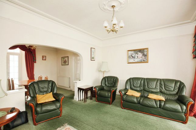 2, The Ferns, St. Lukes Road, Torquay photo 4