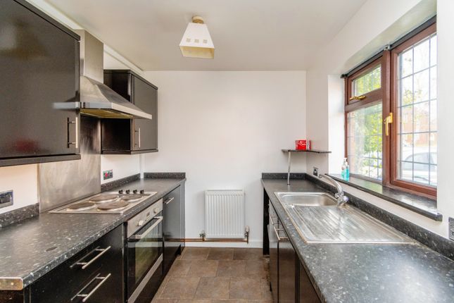 Semi-detached house for sale in Carnegie Avenue, Tipton