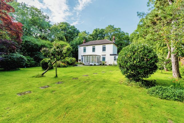 Thumbnail Cottage for sale in Chilworth Drove, Chilworth, Southampton, Hampshire
