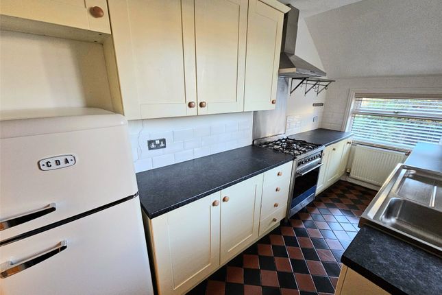 35, Manvers Road, Nottingham photo 2