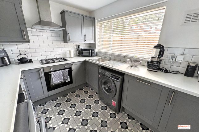 15, Bracken Close, Stanley photo 4