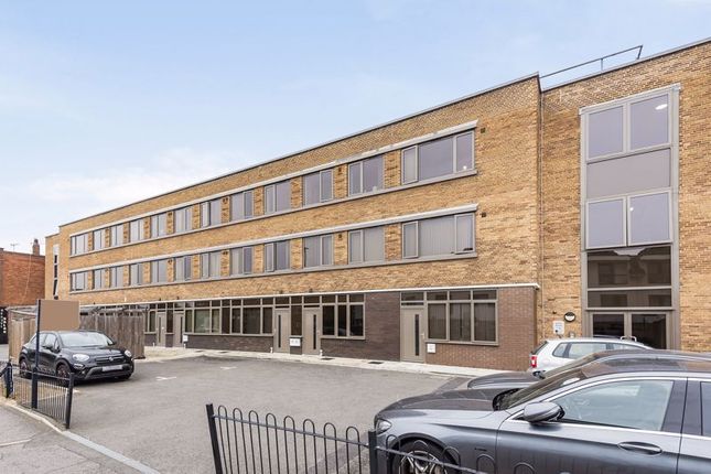 Thumbnail Flat for sale in Albany House, Station Road, West Drayton