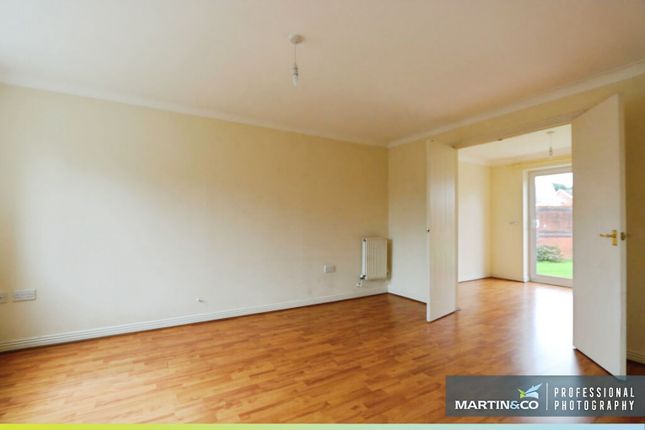 1, Bluebell Way, Rogerstone, Newport photo 3