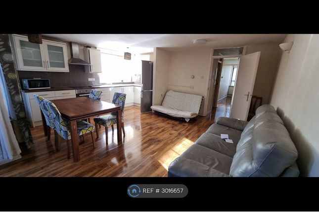 Rawsthorne Court, Staines Road, Hounslow photo 3