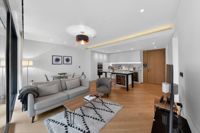 Apartment 305, 3 Television Centre, 101, Wood Lane, White City photo 2