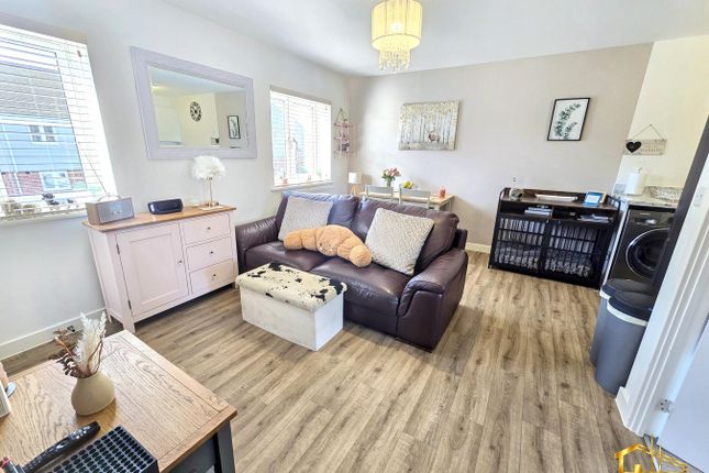 11, Preston Hall Close, Bexhill-on-Sea photo 2