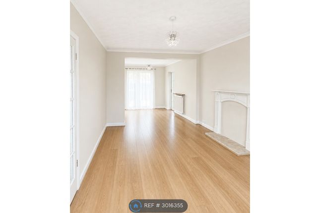 Whitebeam Drive, Coxheath, Maidstone photo 3