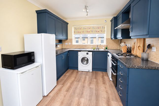 25, Woodlands, Huntingdon photo 3