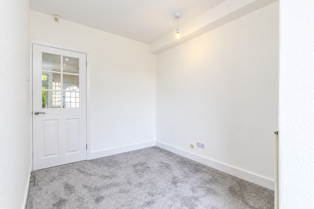 40, The Lindens, Birmingham photo 5