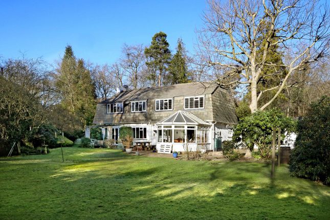 Country house for sale in Stoke Wood, Stoke Poges SL2