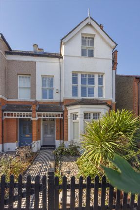7, Woodwarde Road, London photo 2