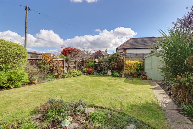 Semi-detached bungalow for sale in Dundee Avenue, Leigh-On-Sea