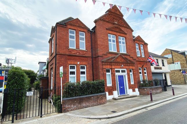 Thumbnail Flat to rent in Old Auction House, 70 Guildford Street, Chertsey, Surrey