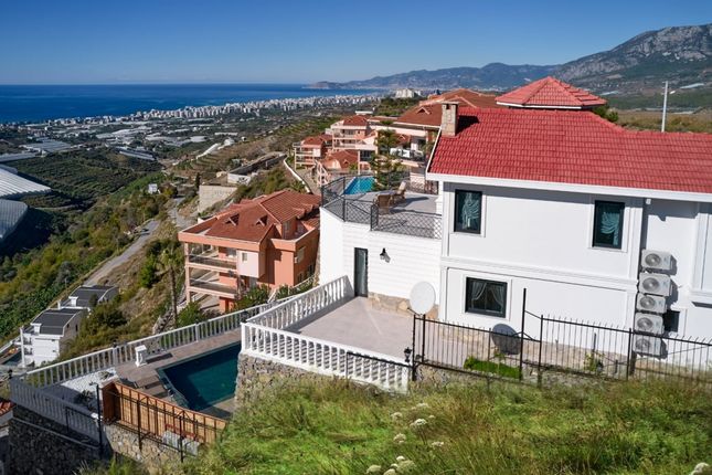 Villa for sale in Kargicak, Alanya, Antalya Province, Mediterranean, Turkey