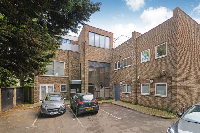 Flat 3 Keswick House 207A, Anerley Road, Anerley photo 2